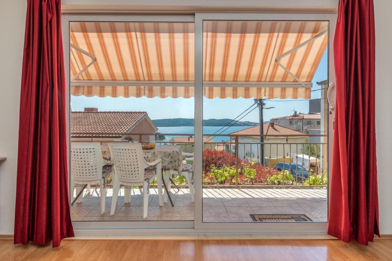 Comfortable Apartment Near The Sea 特罗吉尔 外观 照片