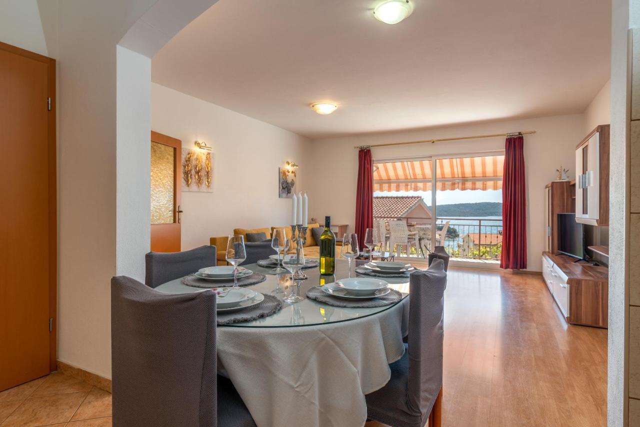 Comfortable Apartment Near The Sea 特罗吉尔 外观 照片